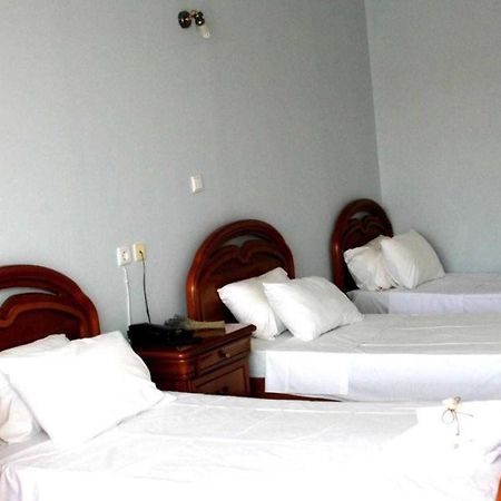 Revis Station Plataria Hotel ภายนอก รูปภาพ