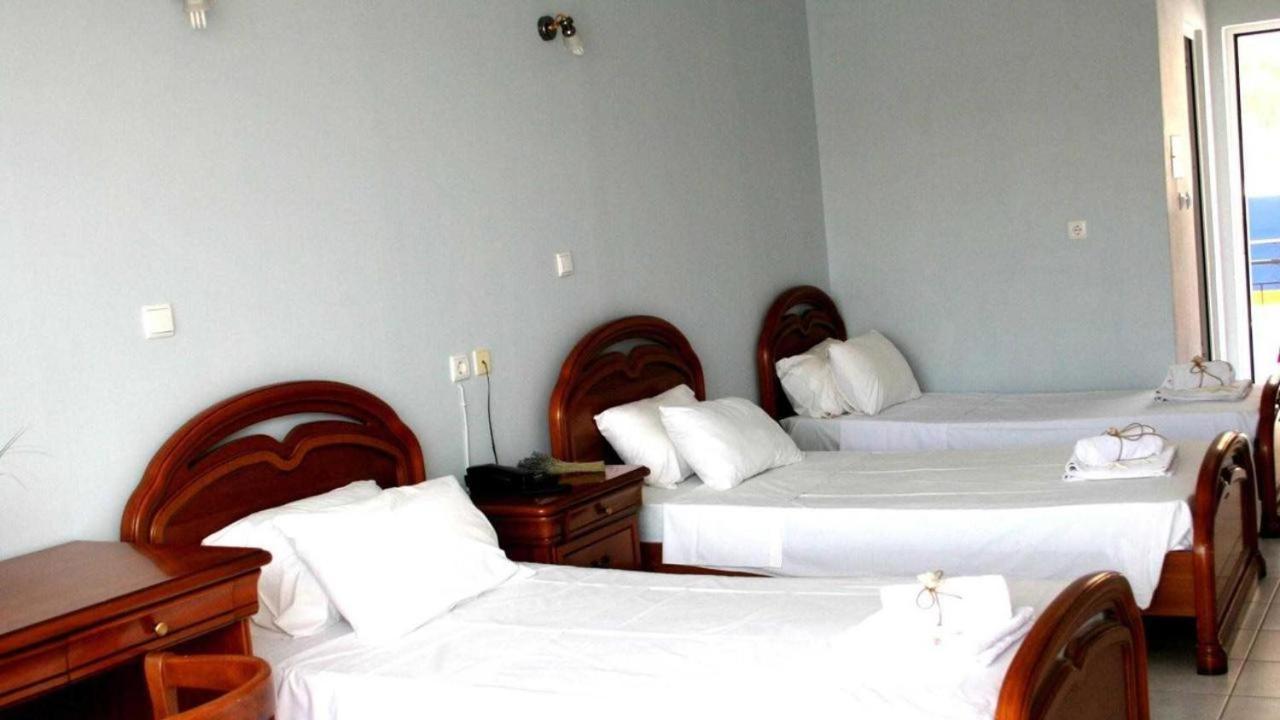 Revis Station Plataria Hotel ภายนอก รูปภาพ