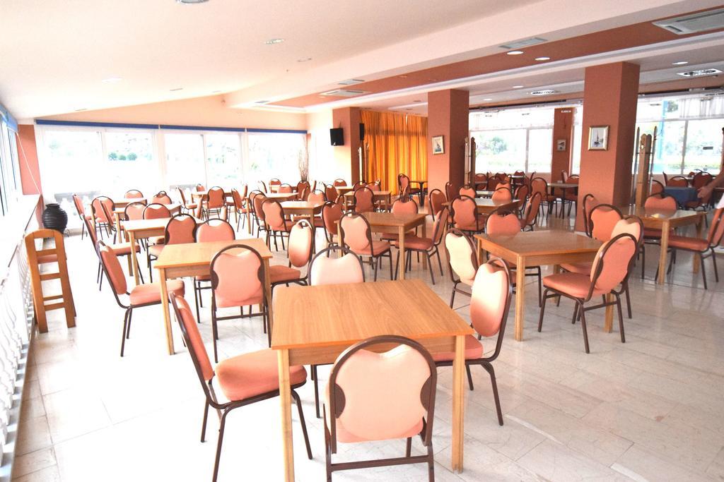 Revis Station Plataria Hotel ภายนอก รูปภาพ