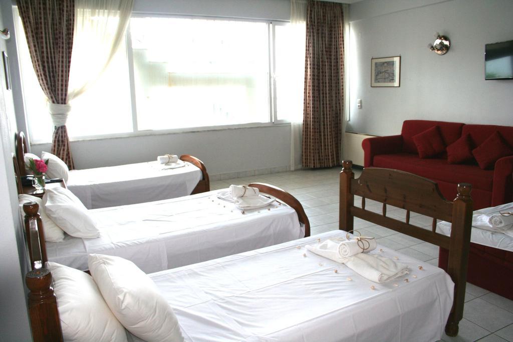 Revis Station Plataria Hotel ภายนอก รูปภาพ