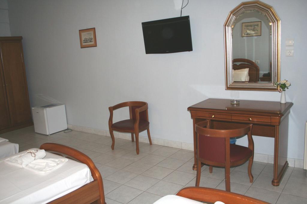 Revis Station Plataria Hotel ภายนอก รูปภาพ