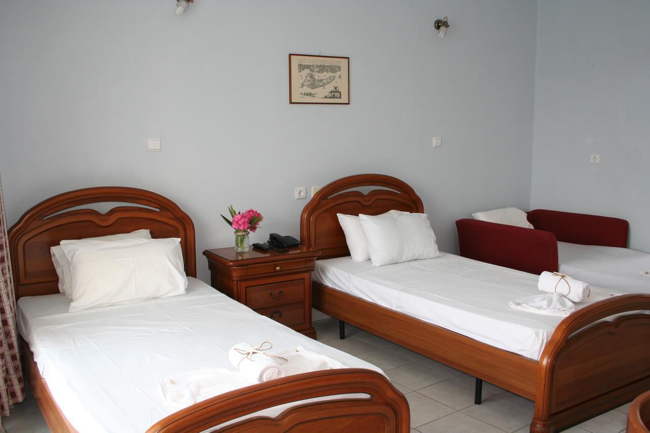 Revis Station Plataria Hotel ภายนอก รูปภาพ